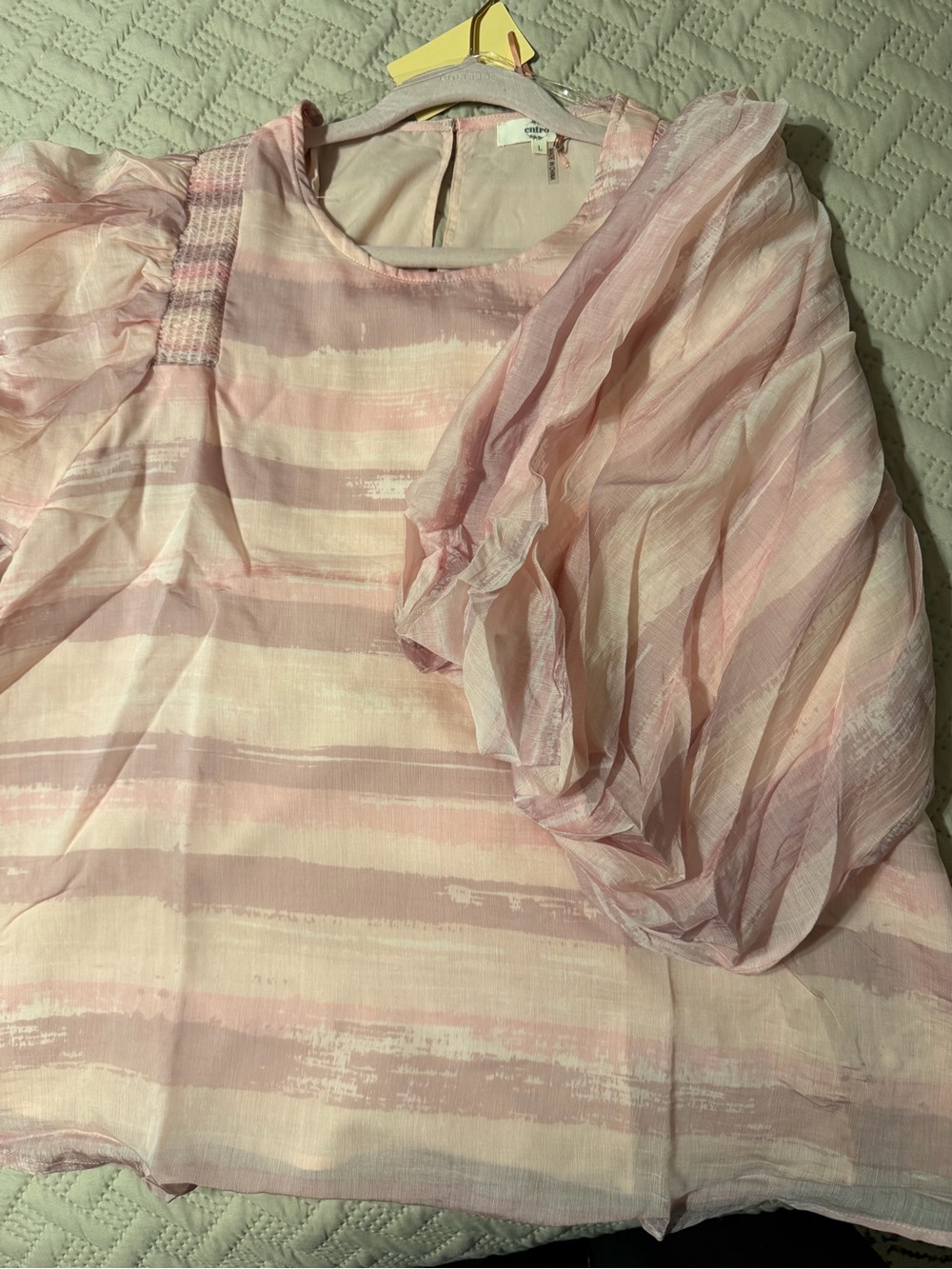Entro Watercolor Pink Striped Puff Sleeve Blouse NWT large - Picture 3 of 5